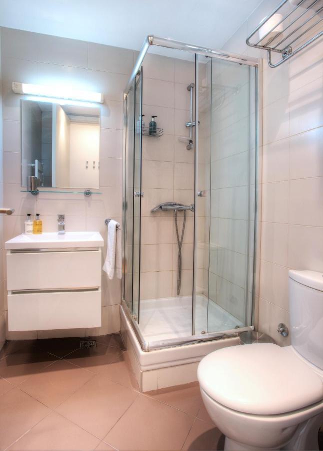 Belville Luxury Apartment Belgrad Exteriör bild