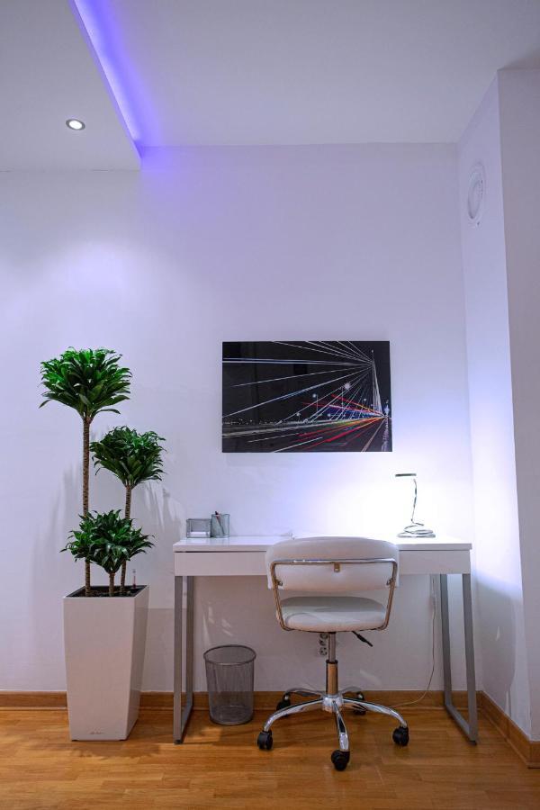 Belville Luxury Apartment Belgrad Exteriör bild